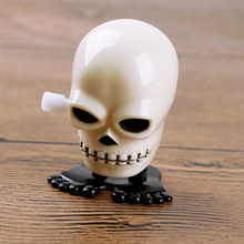 1 Pcs Cool Style Plastic Black White Mini Skull Shape Windup Clockwork Toy For Kid Funny Novelty Clockwork Toy Gift 2024 - buy cheap