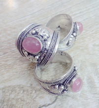 10 pçs de alta qualidade estilo retro tibete prata esculpida rendas oval rosa cristal grânulo nepal anel ajustável unisex frete grátis 2024 - compre barato