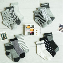 10 unids/lote = 5 pares de calcetines de algodón para bebé, nuevos calcetines de bebé niña, calcetines cortos para niña y niño, calcetines para bebé FD854 2024 - compra barato
