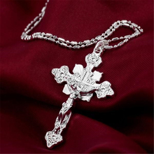 Pingente de cruz clássica de jesus, pingente de cruz banhada a prata para homens e mulheres colar para presente de festa 2024 - compre barato