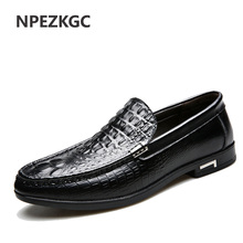 Туфли NPEZKGC мужские из натуральной кожи, модная повседневная обувь для вождения, деловые лоферы, роскошная обувь на плоской подошве 2024 - купить недорого