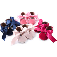 2018 Newly Sweet Lovely Casual Baby Girls Shoes Outfit Spring Autumn Flannel Solid Bow Lace Up Crib Shoes Outfit 0-18M 4 Style 2024 - buy cheap