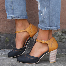 Sandalias de piel sintética con tacón cuadrado para mujer, zapatos femeninos de punta redonda, con cuña de aluminio, hebilla de espacio lateral 2024 - compra barato