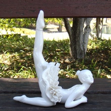 Figura de bailarina de Ballet de porcelana elegante, figura de bailarina de cerámica, muñeca en miniatura, adorno artesanal para decoración del hogar, regalo de cumpleaños 2024 - compra barato