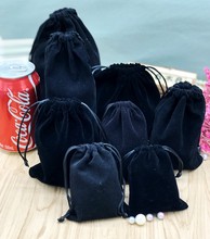 Hot 500pcs Black Velvet Jewelry Gift Bags 13x18 15x20 17x23 20x30cm Drawstring Wedding Christmas Gift Bags Jewelry Packaging Bag 2024 - buy cheap