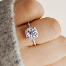 Классические обручальные кольца с полным кубическим цирконием для женщин, элегантные Серебристые Свадебные обручальные кольца, ювелирные изделия, подарок для девушки 2024 - купить недорого