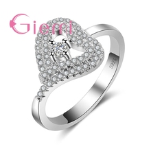 Женское кольцо с кристаллами и камнями в форме сердца 2024 - купить недорого