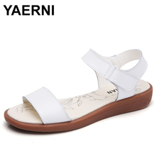 YAERNI2018-Sandalias planas de piel auténtica para mujer, zapatos básicos de gladiador blanco con correa en el tobillo, de verano 2024 - compra barato
