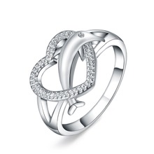 Красивое серебряное кольцо с сердцем дельфином, лидер продаж, милое благородное красивое модное свадебное серебряное женское кольцо, ювелирные изделия R708 2024 - купить недорого