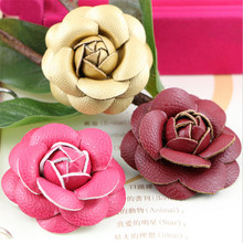 Mais recente patch de couro pu com flor rosa adequado para meninas, cabelo, joia, bandana, capa de telefone, decoração artesanal, botões de flores 2024 - compre barato