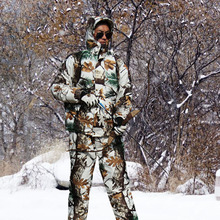 Зимний водонепроницаемый теплый флисовый охотничий Камуфляжный костюм, Снежная бионическая камуфляжная одежда, мужские костюмы Ghillie 2024 - купить недорого