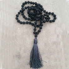 Collar tradicional anudado a mano para mujer, gargantilla de 8mm, piedra de Lava negra, gris, borla, Mala, cuentas de 108, joyería de Yoga para meditación 2024 - compra barato