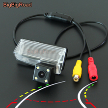 BigBigRoad coche inteligente dinámica trayectoria seguimiento cámara de visión trasera para toyota previa crown 2010-2013 cámara de respaldo impermeable 2024 - compra barato
