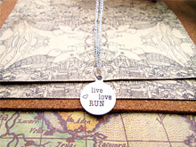 3 шт./лот модное ожерелье из нержавеющей стали "live love run" Подвески ожерелье ювелирные изделия подарок больше стиля на выбор 2024 - купить недорого