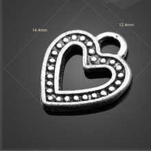 Abalorios de corazón pequeño hechos a mano, de alta calidad, 20 unids/lote, 12,4mm * 14,4mm, joyería artesanal chapada en plata antigua 2024 - compra barato