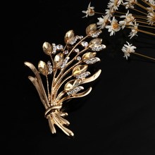Elegant Flower Brooch Pin Crystal Costume Jewelry Clothes Accessories Jewelry Brooches For Wedding Gold Brooch Pins Jewelry 2024 - buy cheap