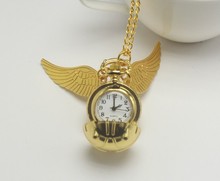 Flying ball snitch bolso relógio asas relógios de bolso correntes colar pendente relógio para meninos presente 2024 - compre barato