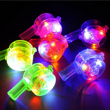 Красочный светодиодный светильник, игрушки, мигающий свист с Талрепом, светящиеся игрушки для детей, детские Вечерние игры, любимые уличные игрушки-свистки 2024 - купить недорого