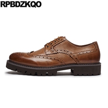 Marca marrón de cuero genuino de lujo enredaderas ala estilo Real británico de Oxford pasarela de moda Zapatos Oxford para hombre de verano 2024 - compra barato