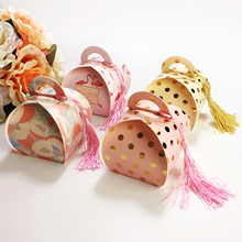10 unids/lote caja de caramelos de lunares flamencos caja de recuerdos de regalo para boda cajas de papel para dulces, bolsas de Chocolate, suministros de fiesta para bebé 2024 - compra barato