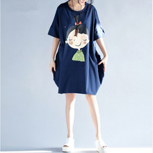 Vestido de algodón con estampado de dibujos animados para mujer, ropa holgada de manga corta con estampado de chicas coreanas, color negro y azul, de talla grande 2024 - compra barato