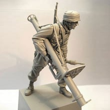 Figura de resina em escala 1/16 do soldado com bazuca 120mm 2024 - compre barato