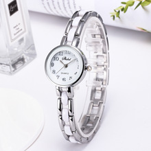 Coreanwoman-Reloj de pulsera con diamantes para mujer, accesorio sencillo de plata, Kol Saati D30 2024 - compra barato
