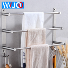 Toallero de acero inoxidable para baño, soporte colgante de tres capas de toallas, estante montado en la pared con ganchos 2024 - compra barato