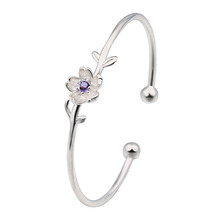 Pulseira para mulheres, bracelete da moda em flores de cerejeiras, vermelho, rosa, roxo, flor, abertura, ajustável, para presente de casamento 2024 - compre barato