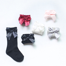 Милые детские носки для девочек мягкие хлопковые Гольфы с большим бантом на весну и осень детские рождественские подарки 5 видов цветов принцессы NBB0288 2024 - купить недорого