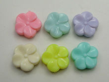 50 colores Pastel variados perlas de acrílico con forma de flor, 19mm, doble cara 2024 - compra barato