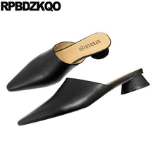 Zapatos de tacón bajo de piel auténtica para mujer, sandalias de punta estrecha de alta calidad, color negro, para verano, talla 4 y 34 2024 - compra barato