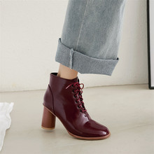 YMECHIC Tamanho Grande Moda Rodada sapatos de Salto Alto Botas de Combate para As Mulheres Red Wine Preto Bundinha Ata Acima Do Tornozelo Botas de Inverno sapatas das senhoras 2024 - compre barato