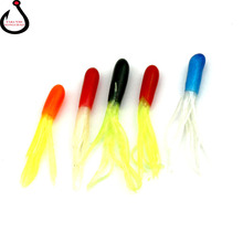 1 pcs 4.5 cm/0.5g Iscas Isca Macia Vermes Grub Takcle Pesca isca de pesca com cheiro de sal Quente iscas artificiais 2024 - compre barato