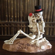 Creative home decoration beach skeleton couple corpse, bride and groom Halloween decoration accessories free of freight 2024 - buy cheap