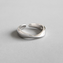 El minimalismo 1 pc auténtica Plata de Ley 925 geométrico Mobius anillo de encanto de joyería fina r J9 2024 - compra barato