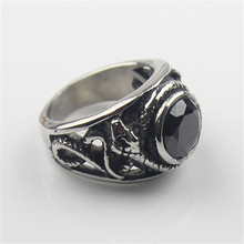 Anillo de acero inoxidable 316L para hombre, Gema de cristal de circonia cúbica negra, serpiente, joyería para hombre 2024 - compra barato