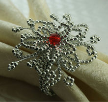 Серебряное стеклянное кольцо-цветок для салфетки, акриловое украшение держатель для салфеток 2024 - купить недорого