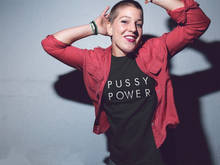Черные футболки pussy power, женская модная одежда, футболки с графическим рисунком, Забавные футболки tumblr, хипстерские футболки с принтом букв, топы 2024 - купить недорого