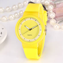 New Woman Fashion Casual Silicone Strap Analog Quartz Round Watch relogio feminino Simple Round horloges Ladies Watches B40 2024 - buy cheap