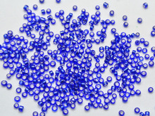 10000 cuentas de semilla de cristal 1,5mm (12/0) azul real forrado en plata + caja de almacenamiento 2024 - compra barato