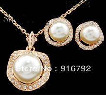 Wholesale free shipping >>>>>Jewelry wedding Set yellow gold white shell Pearl Necklace and Earring T0025 2024 - buy cheap