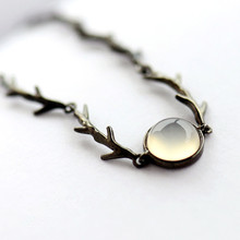 Женский браслет с лунным лесом и халцедоном, оригинальный дизайн, ювелирное изделие из серебра S925 пробы, черный позолоченный браслет для девушек 2024 - купить недорого
