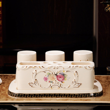 Европейский керамический набор для ванной комнаты из пяти предметов, три чашки для мытья, держатель для зубной щетки с подносом. 2024 - купить недорого