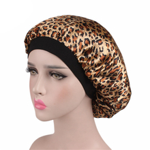Gorro de seda satinada de leopardo para mujer, gorro cómodo para el hogar, suave, de seda, largo, para el cuidado del cabello 2024 - compra barato