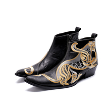 Bota masculina Botines chelsea cortos zapatos de cuero genuino hombres bordado dorado botas de vaquero para hombres puntiagudas 2019 2024 - compra barato