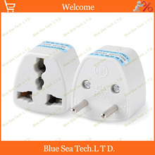 10pcs White AC 250V 10A 600W Round 2Pin EN,EU.DIN changeover plug,CE plug to universal socket for travel Free Shipping 2024 - buy cheap