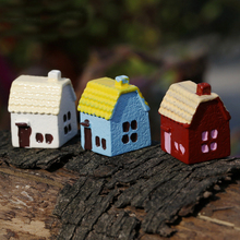 1PC Miniature Figurine Decorative Seaside House Fairy Garden Animal Statue Home Desktop Gift Moss Ornament Resin Craft 2024 - buy cheap