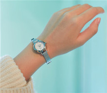 Reloj de pulsera de cuarzo analógico para mujer, delicado, con esfera pequeña, banda de cuero de lujo, de negocios, gran oferta 2024 - compra barato