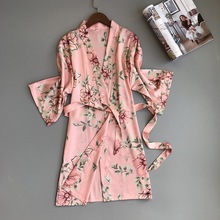 Свежий цветочный атласный Шелковый сексуальный купальный халат, Женские кимоно халаты, халат, модный нежный розовый цветочный женский домашний халат 2024 - купить недорого